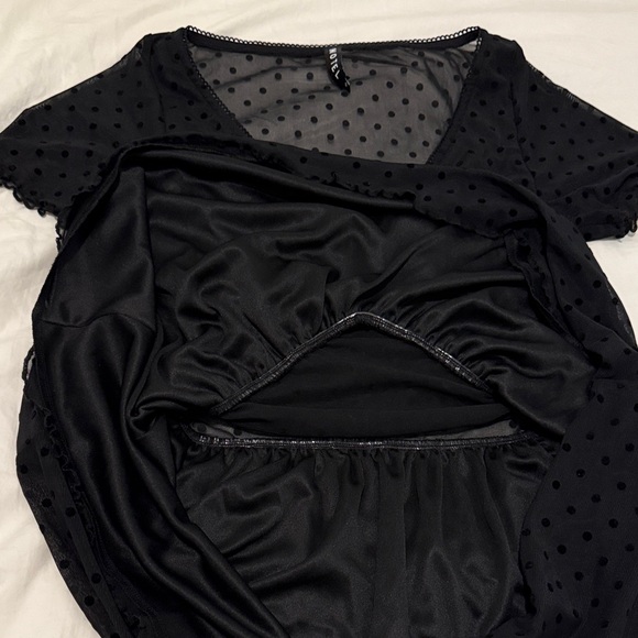 Motel Geni Mini Dress in Polka Black Flock - Picture 12 of 14